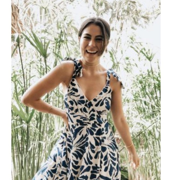 ALEXIS Botanical Tie Dress - Picture 10 of 16